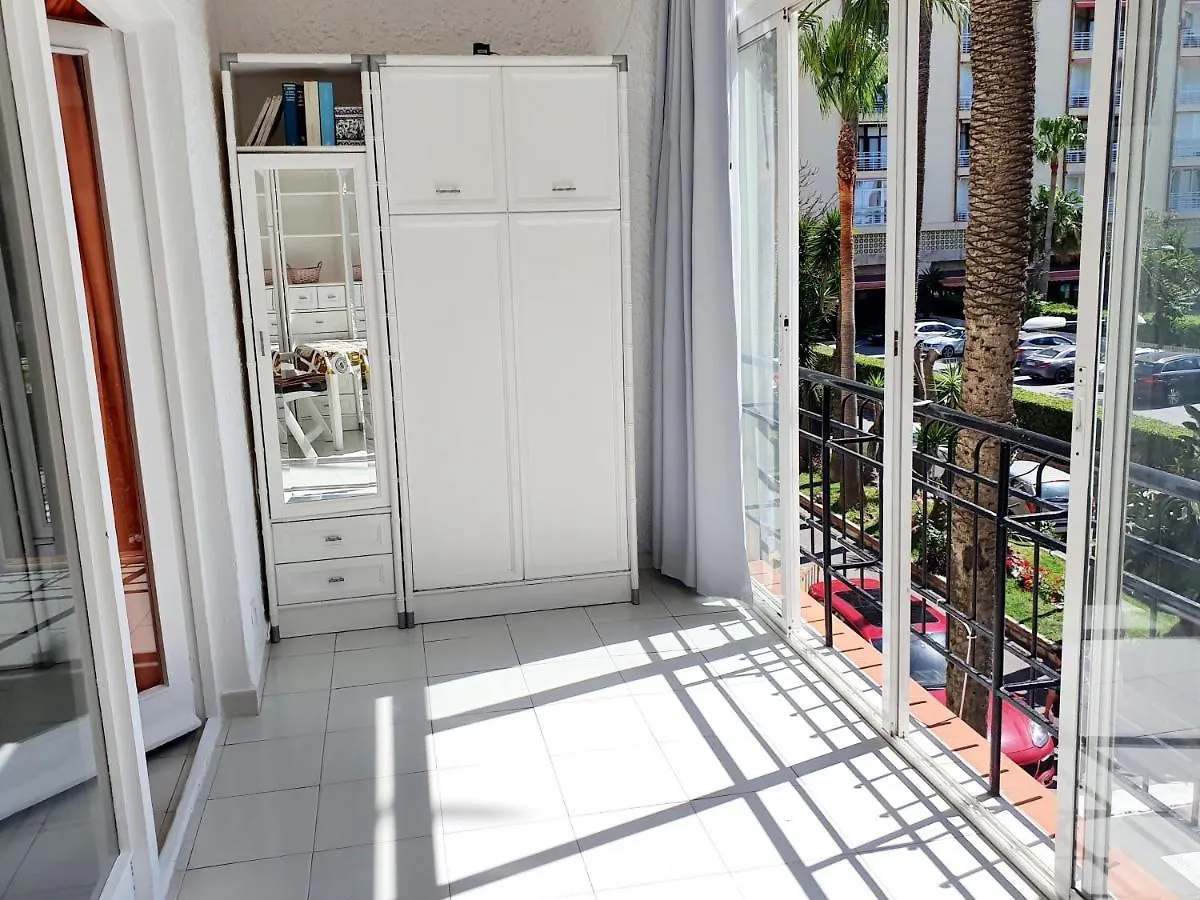 Urbanizacion La Roca, Estudio Torremolinos 0*,